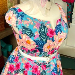 NWT HELL BUNNY VIXEN FLORAL TIKI DRESS SIZE 3X!!!